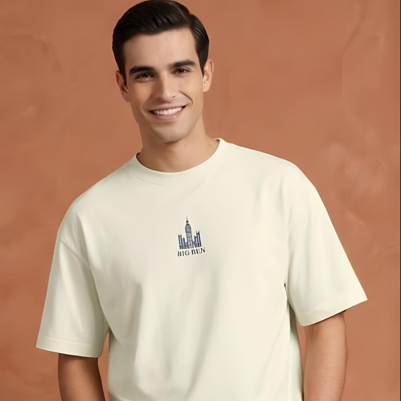 London Calling — Oversized Tee