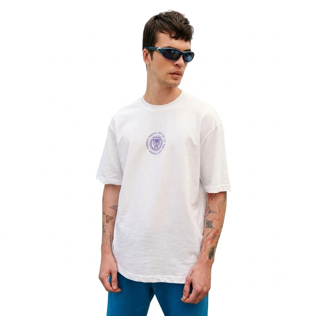 Wakanda Forever — Men's Oversized Graphic T-Shirt